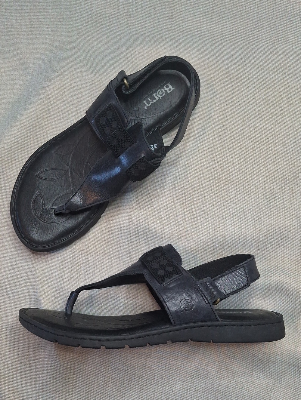 Born Men's Black Leather T-Strap Sandals with Back Strap